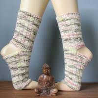 Anleitung: Yogini - Yoga Socken stricken Bild 1