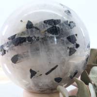 Große Turmalin Quarz Kristall Edelsteinkugel, Super Qualität, 62 mm Bild 1