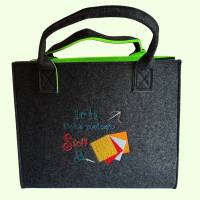 Filz-Tasche, bestickt mit dekorativen Sprüchen zum Thema: Stoff & Nähen, Shopper für alle Stoff-Liebhaber Bild 3