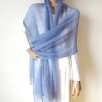 Blaues Tuch mit silberfarbigen Lurex, gestrickte Stola aus Mohair, festlicher Damen Schal helle Farbe Bild 10