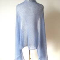 Blaues Tuch mit silberfarbigen Lurex, gestrickte Stola aus Mohair, festlicher Damen Schal helle Farbe Bild 2