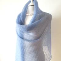 Blaues Tuch mit silberfarbigen Lurex, gestrickte Stola aus Mohair, festlicher Damen Schal helle Farbe Bild 4