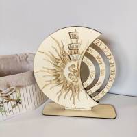 Ewiger Kalender "Sonne" aus Holz | Nachhaltiger Dauerkalender | Tischkalender Dekoration und Geschenkidee Bild 1
