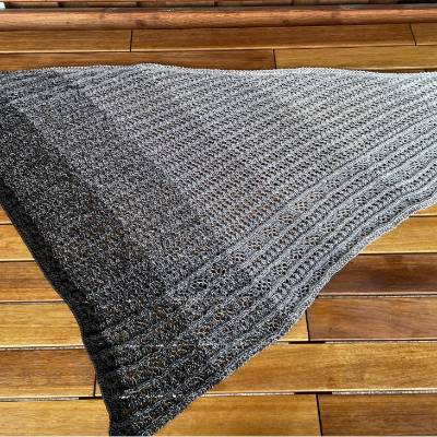 Schultertuch handgestrickt 180x80cm