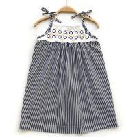 Kleid mit Stickerei in 98 /104, Upcyclingkleid, Sommerkleid, Strandkleid, Trägerkleid Bild 1