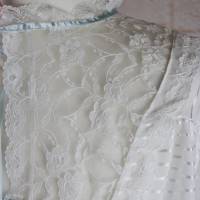 True Vintage Morgenmantel Dessous Mantel Cape Nachthemd 40 42 L Weiße Spitze Satin Shabby Look Bild 2