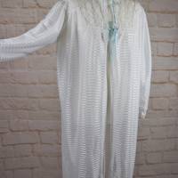 True Vintage Morgenmantel Dessous Mantel Cape Nachthemd 40 42 L Weiße Spitze Satin Shabby Look Bild 7