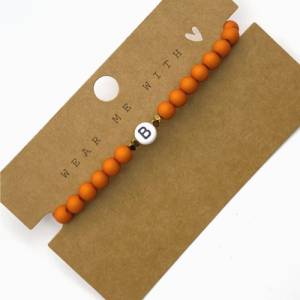 Perlenarmband in der Farbe Orange - Individualisierbar mit Initialen, Buchstabenarmband, Personalisierbar mit Namen Bild 3