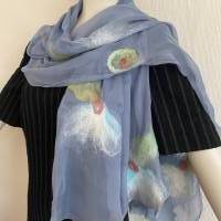 Damenschal aus blau-grauer Seide (Chiffon) und Wolle (Merino), handgefilzt und einmalig, Tuch für den Sommer und Winter Bild 9