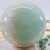 GROSSE Pistazien Calcit Edelsteinkugel 55 mm, Meditation und Heilsteine, glänzende Kugel, Wunderbarer Kristall Bild 4
