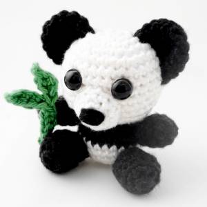 Mini Panda Häkelanleitung | Amigurumi PDF Anleitung Bild 3