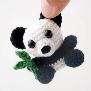 Mini Panda Häkelanleitung | Amigurumi PDF Anleitung Bild 4