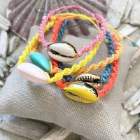 Bicolore - Zweifarbige Makramee-Armbänder mit Kauri-Muschel Bild 8