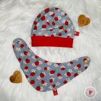 Baby - Set aus Babymütze und Halstuch / Erdbeeren Bild 1