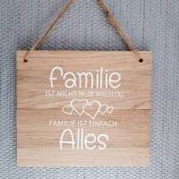 Holzschild Familie ist wichtig, Schild aus Klötzchen/ Familie/ Zuhause/ Deko/ Dezent Minimaldeko/Mit Bild 1