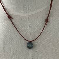 Edison-Perle metallisch dunkelgrau mit glatter Lederkette, wie Kasumiga-Perle, 16 mm, verstellbar mit zwei Schiebeknoten Bild 8