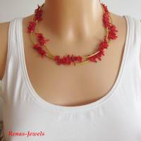 Edelsteinkette kurz zweireihig Koralle Splitter rot goldfarben Edelstein Kette Perlenkette Korallenkette handgefertigt Bild 4