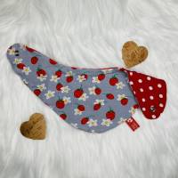 Baby - Set aus Knotenmütze und Halstuch / Erdbeeren Bild 5