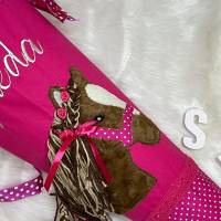 Schultüte, Zuckertüte, gestickt, Pferdekopf im Mähne, pink-weiß, Einschulung, personalisierbar, Mädchen, als Kissen Bild 2