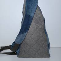 Crossbody Bag Rucksack Handtasche aus Jeans mit Pferde Stickerei Bild 8