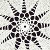 Vintage, wollweiß rund gehäkeltes Deckchen handmade, 40 cm Durchmesser, 15.5" diameter, Bild 2