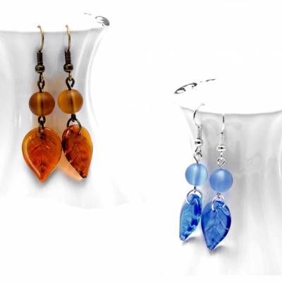 Vintage Perlenohrringe . Verspielte Blätter Glas . Hängeohrringe Senf Blau . Schmuck Antikbronze Silber . Glasschmuck Sommer Herbst