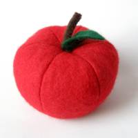 Filz Apfel aus Filz in rot oder grün für Kaufladen, Spielküche, Kinderküche Bild 3