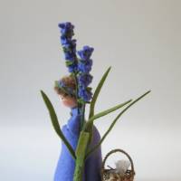 Lavendel Mädchen - Blumenkind - Jahreszeitentisch - Waldorf Art Bild 10