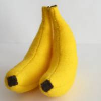 Bananen aus Filz handgenäht für den Kaufladen, Kinderküche, Spielküche Bild 6