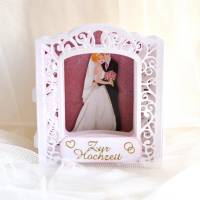 3D-Aufstellkarte "Zur Hochzeit" (Nr. 1) weiß-rosa mit 3D-Motiv Brautpaar Bild 1