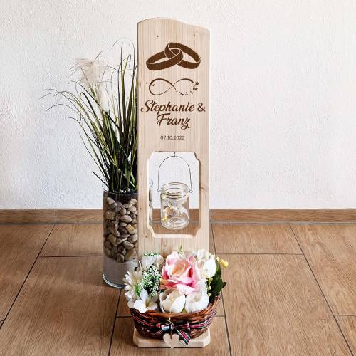 Holz Deko Schild | personalisiertes Hochzeitsgeschenk mit Namen und Datum | Holzschild mit Laterne