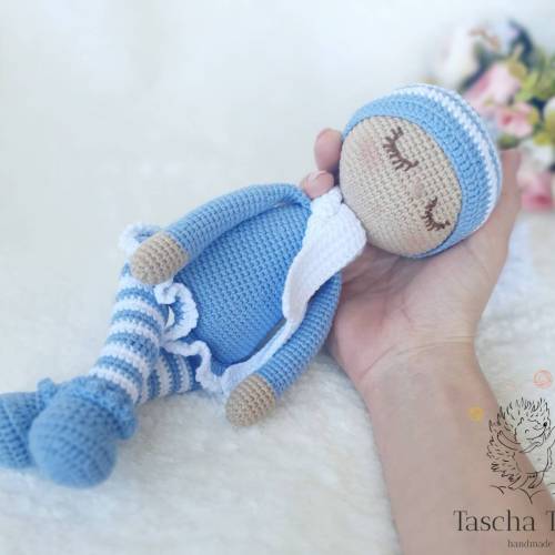 Schläfrige Puppe gehäkelt,  Puppe zum einschlafen, weiche Puppe kuscheln, Fotoshooting puppe