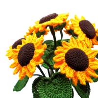 Häkelanleitung Sonnenblumen - ganzer Blumenstrauß oder große Einzelblumen einfach aus Wollresten häkeln Bild 4