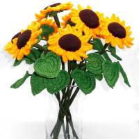 Häkelanleitung Sonnenblumen - ganzer Blumenstrauß oder große Einzelblumen einfach aus Wollresten häkeln Bild 5