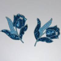 Applikation, Blumen mit Pailletten und Perlen, türkisblau, silber, Blüten mit Blättern, Aufnäher für DIY-Nähprojekte Bild 3