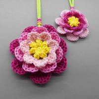 Häkelanleitung Blume - 3D Dekohänger aus Wollresten Bild 2