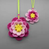 Häkelanleitung Blume - 3D Dekohänger aus Wollresten Bild 4