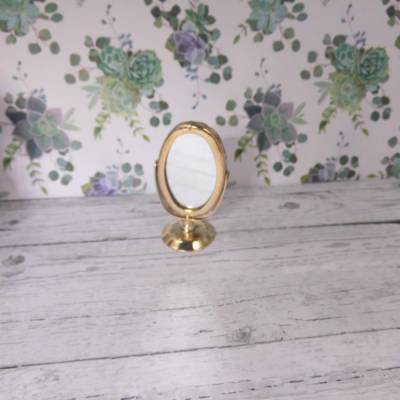 Miniatur Spiegel Tischspiegel Standspiegel  zur Dekoration oder zum Basteln - Puppenhaus Diorama, Krippenbau