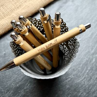 Was zum...!? - gravierter Kuli - Kugelschreiber mit Gravur, Kuli graviert, aus Bambus, Kuli mit lustigen Text