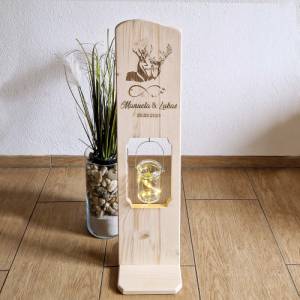 Holz Deko Schild | Hochzeitsgeschenk Personalisiert Holzschild mit Hirschen Bild 2