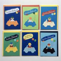 Glückwunschkarte für kleine Jungen mit Auto, Klappkarte 10,5 cm x 14,8 cm mit farblich passendem Umschlag Bild 1