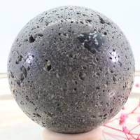 GROSSE Basaltlava Edelsteinkugel 60 mm, Meditation und Heilsteine, glänzende Kugel, Wunderbarer Kristall Bild 5