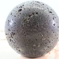 GROSSE Basaltlava Edelsteinkugel 60 mm, Meditation und Heilsteine, glänzende Kugel, Wunderbarer Kristall Bild 2