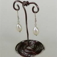 klassische Perlen Ohrringe lang mit Tropfenperle als Pendel in Silber 925 hergestellt Bild 3