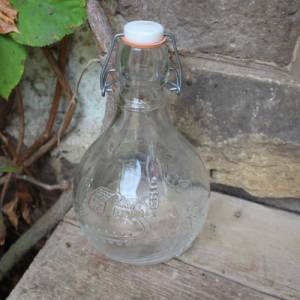 kleiner Weinballon Weinflasche mit Landschaftsmotiv Bügelverschluß Pressglas Vintage shabby Landhaus Italien Bild 8