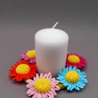 Häkelanleitung Blumenkranz klein für Türen & Tische - einfach & vielseitig aus Wollresten Bild 3