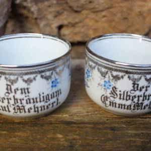 2 antike Kaffeetassen Silberbräutigam Silberbraut Paul & Emma Mehnert Spruchtasse Tasse Sammeltasse  um 1900 - 1910 Bild 2