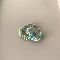 Mini Hoop Ohrringe, Creolen, Perlencreolen Bild 3