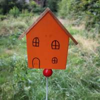 Gartenstecker Haus orange Holz handgefertigt #2 Bild 2