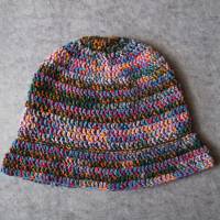 Sommer-Hut, Häkelhut aus tollem buntem Garn mit Farbverlauf, Bucket Hat Bild 4
